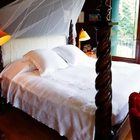 别墅 Bastia Sleeps 13 *
